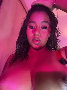 charlotteeruss webcam