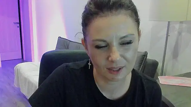 RaileReed webcam