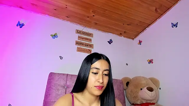 Lia_Roses3x webcam