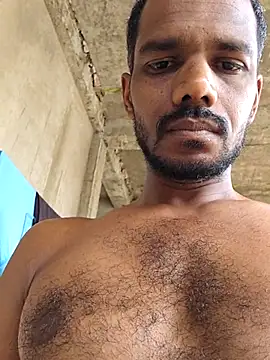 Daddyishere_19 webcam