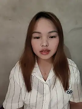 Mina_xYx webcam