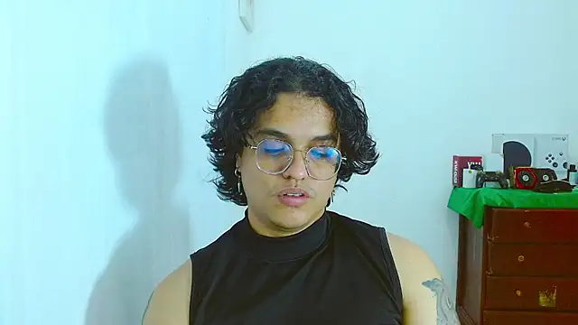 Diane_exotic webcam
