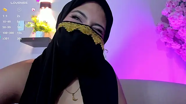 adaharaa_ webcam