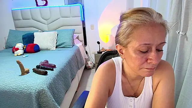 Naty_Stone webcam