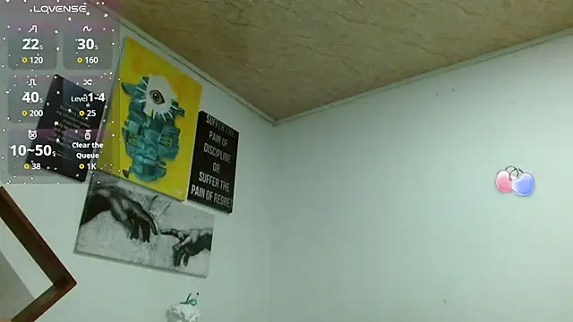 ZoeBakers_ webcam