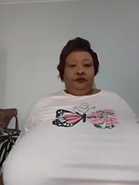 nancy111 webcam