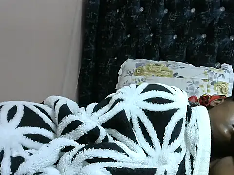 Ms_bunny88 webcam
