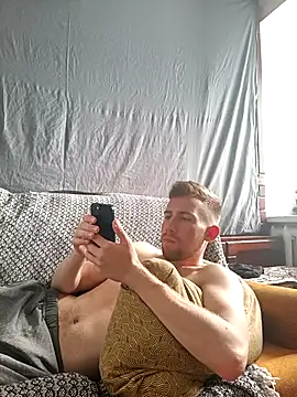-DARKWHITE- webcam