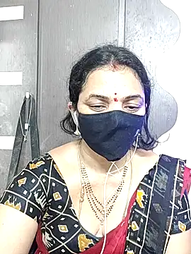 Leela_555 webcam