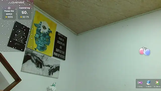 ZoeBakers_ webcam