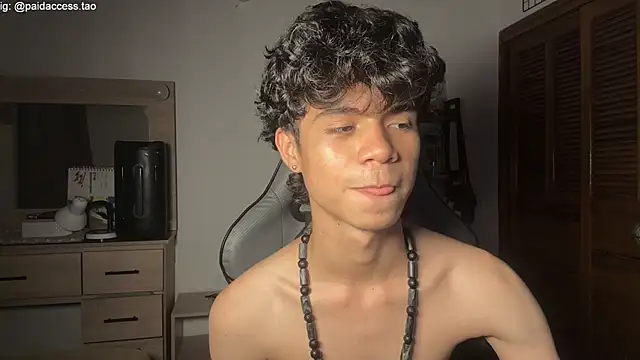 OopsAgain_ webcam