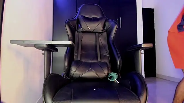 Liam_Mateo webcam