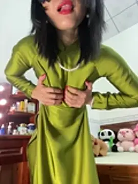 ___Erin___ webcam
