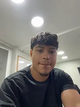 alekzamo webcam