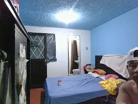 themorenofit08 webcam