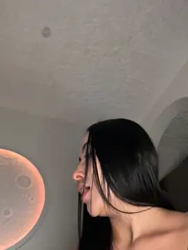 MegannNoireX webcam