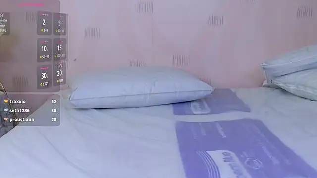 curvybuffgirllll webcam