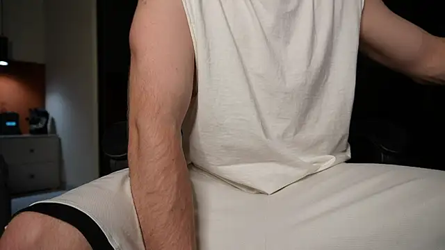 chantatummm webcam