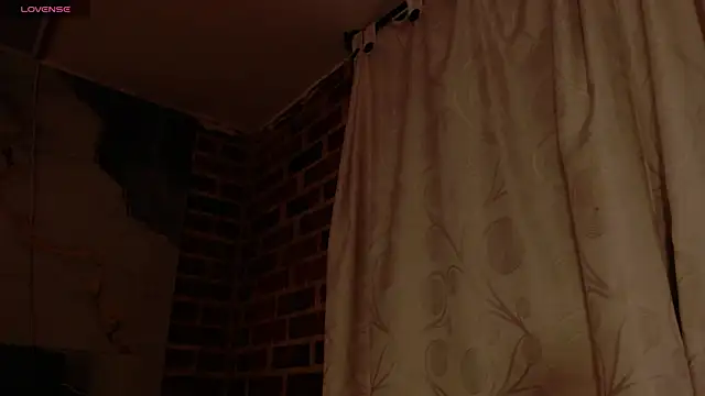 ailyngg webcam