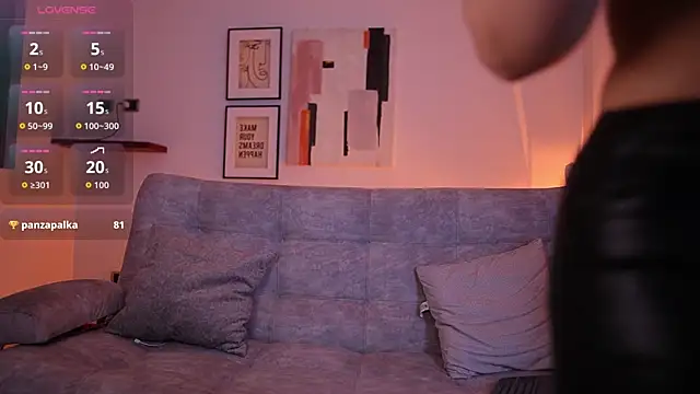 Isis_Scarlett_ webcam