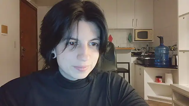 kyslrana Live Web Cam Show
