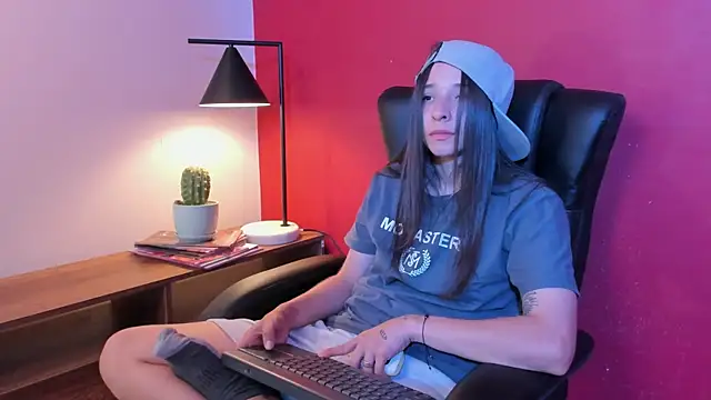 victoria_zaenzz webcam