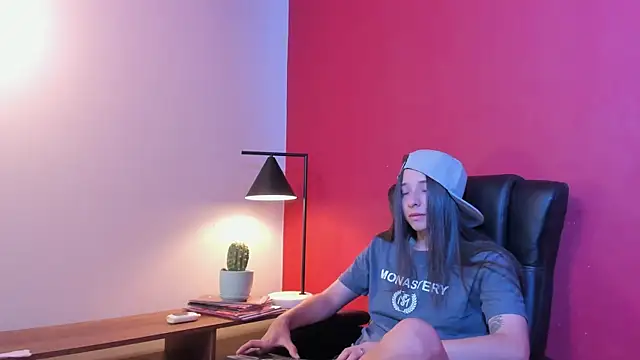 victoria_zaenzz webcam