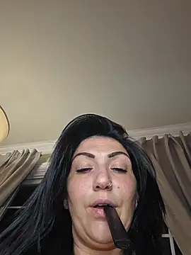 LittleMissEeve Live Web Cam Show