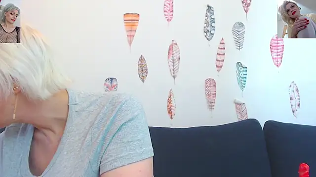 Golden__Girl__WOW__ webcam