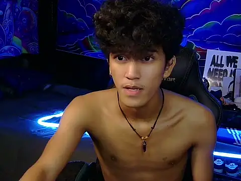 hugekenbigcock webcam
