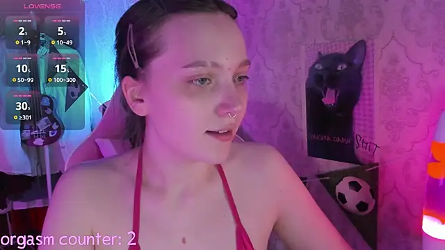 RileyNymph webcam