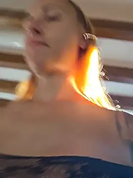 kylie_blck webcam