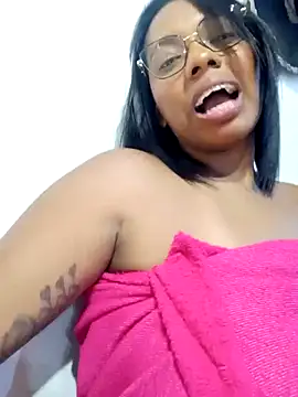 lia_mariana webcam
