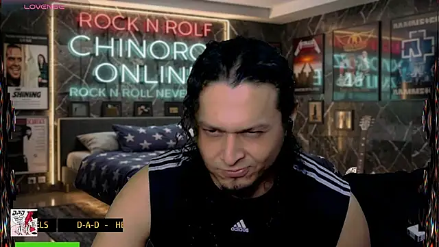 chino_roz webcam