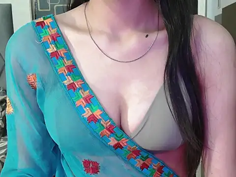 Simreet_22 webcam