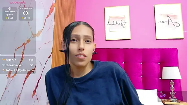 yourcuteneighbourr webcam