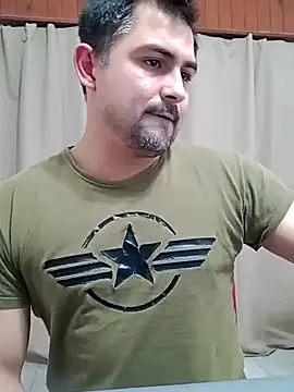 Bradd_32 webcam