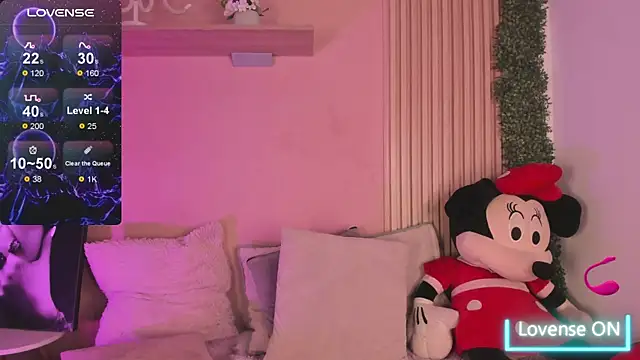 Winnie_cutee webcam
