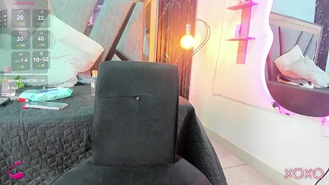 Miia_Deluxe webcam