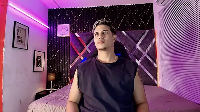 dominic_connor webcam
