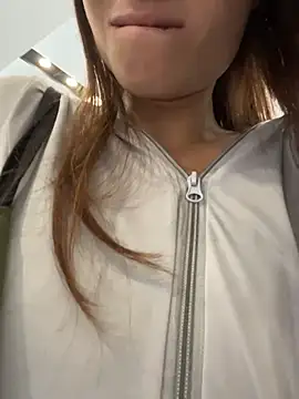 kiss_loo webcam