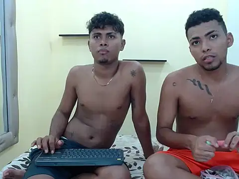 patrickvsnoah webcam