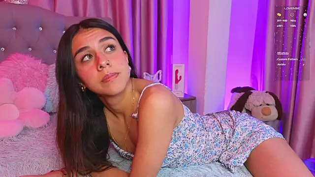 Emiily_Scott1 webcam