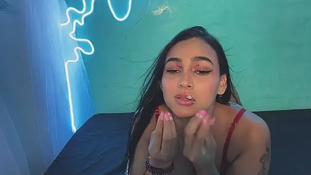 Ashlyrouxx webcam