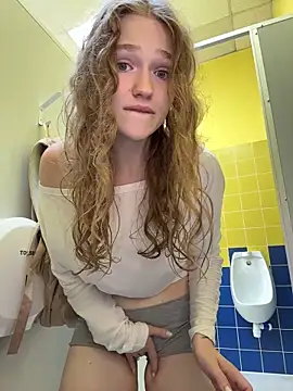 RussianWoman webcam