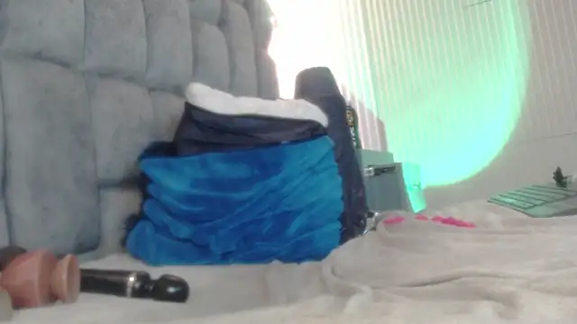 melo_deborah webcam