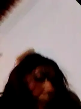 Izel_ webcam