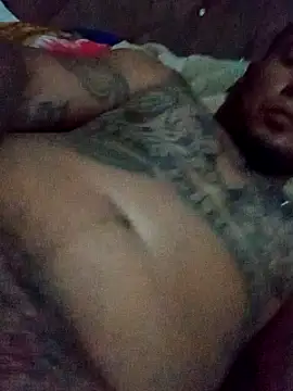 uncutlati webcam