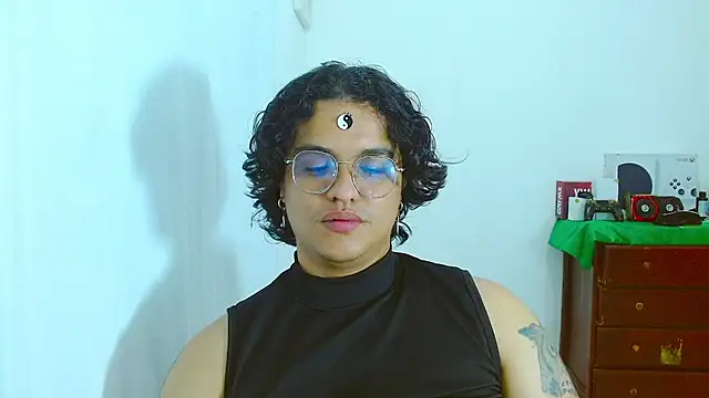 Diane_exotic webcam