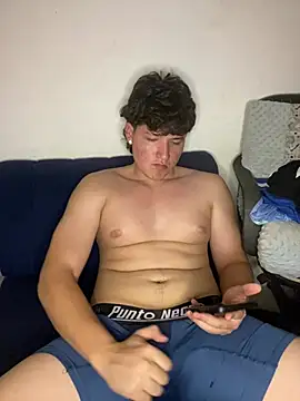 BigLatinGuy webcam